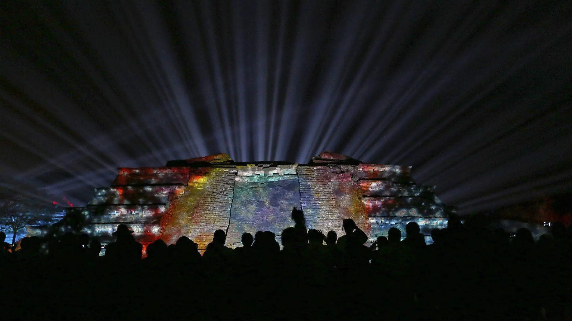  Zona Arqueológica El Tajín | Festival Cumbre Tajín